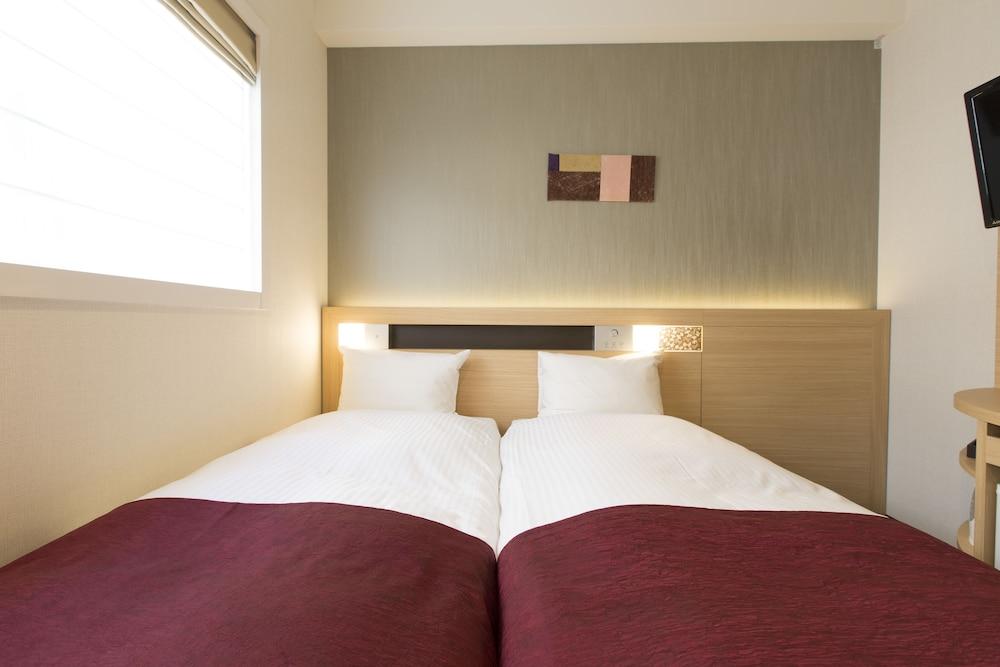 Urban Hotel Kyoto Nijo Premium Экстерьер фото